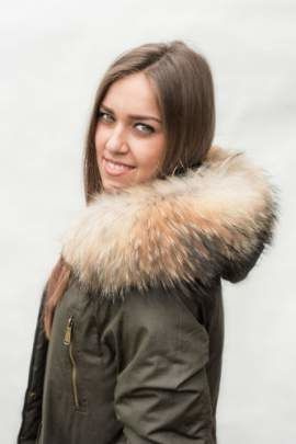 Futrzane obszycie na kaptur z  jenota naturalnego