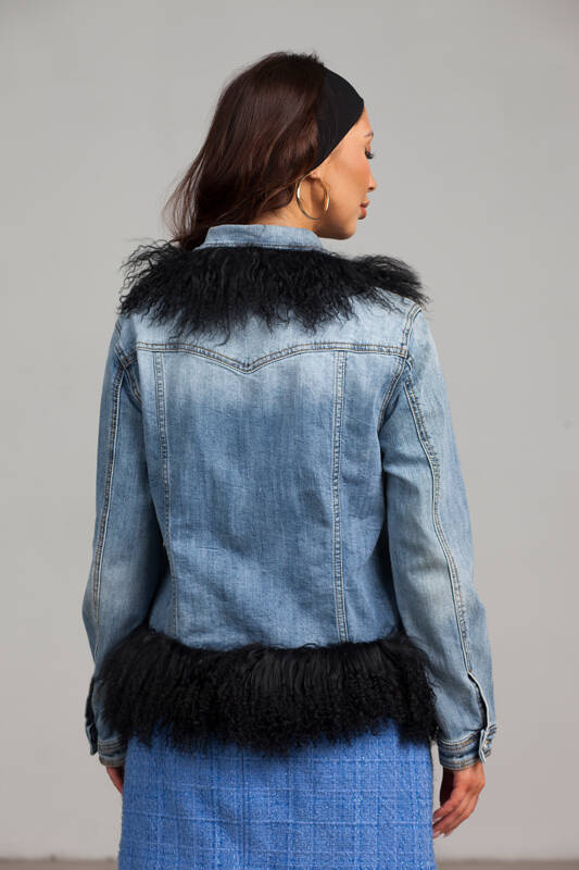 Kurtka dżinsowa obszyta futrem lamy 