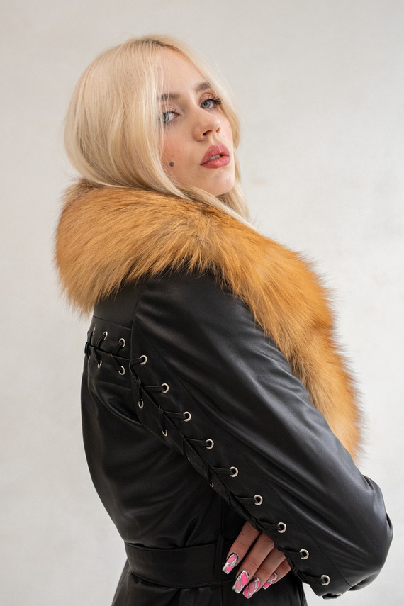 Kołnierz z naturalnego futra lisa płomienistego