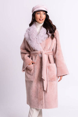 Różowy kożuch ze skór merynosów