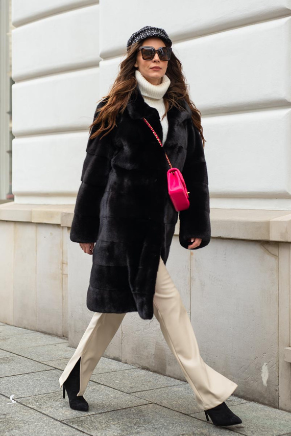 Czarne długie futro z norek naturalnych Blackglama