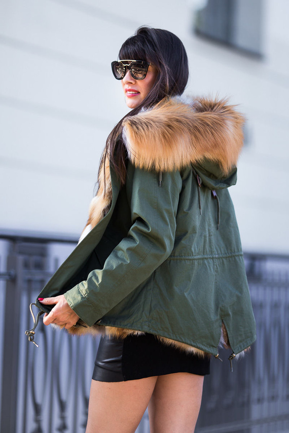  Parka damska z naturalnego futra lisa w  kolorze khaki