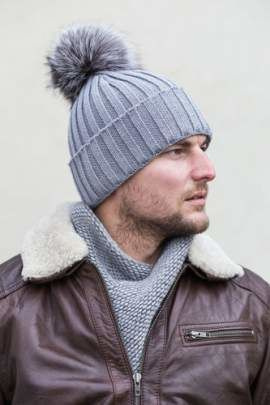 Męska  czapka wełniana z pomponem z pomponem z naturalnego srebrnego lisa