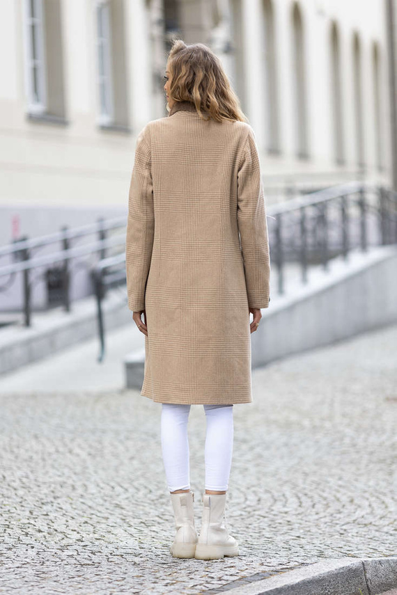 Beżowy płaszcz damski z wełny i alpaki
