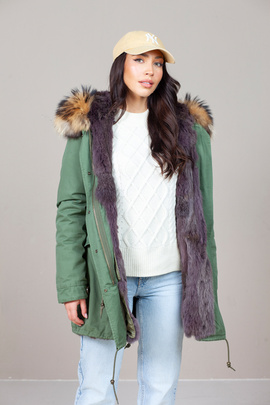 Kurtka parka w kolorze khaki obszyta naturalnym futrem królika