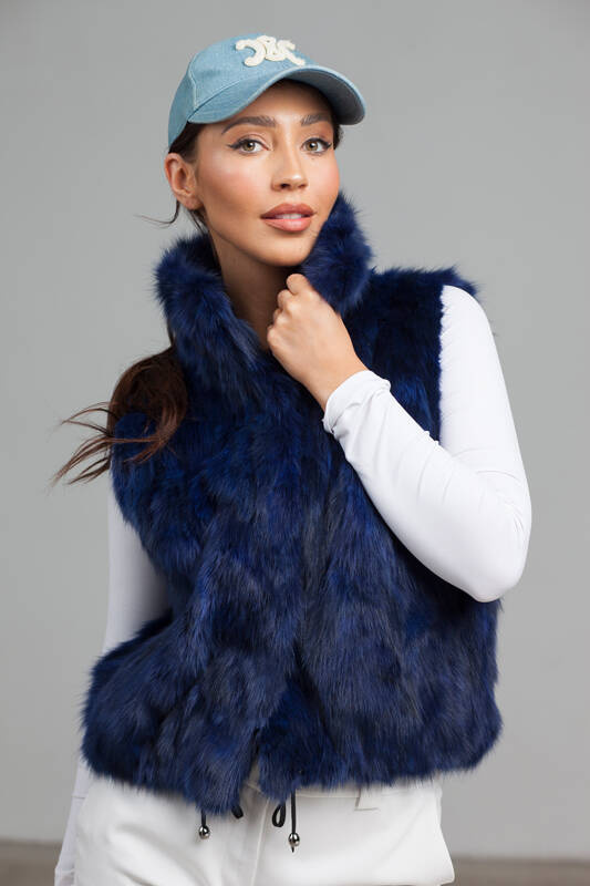 Granatowa kamizelka z naturalnego futra lisa