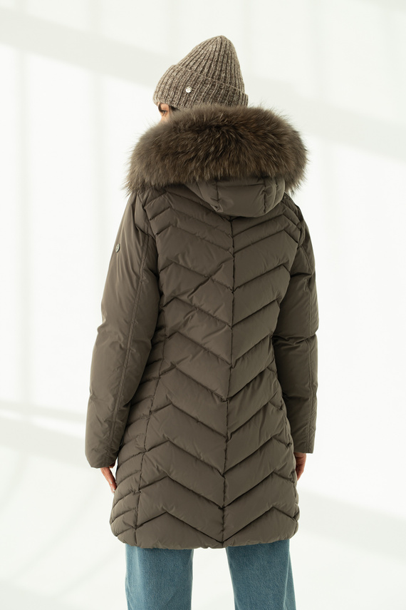 Kurtka puchowa Hera z kapturem w kolorze taupe