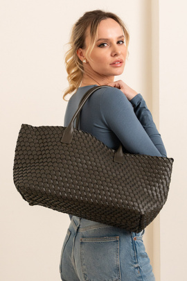 Khaki pleciona torebka z naturalnej skóry