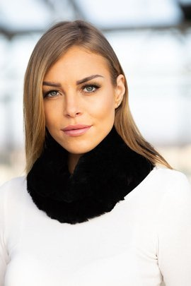 Komin z naturalnego futra szynszylorexa.