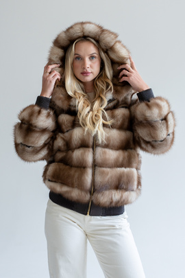 Jasno brązowa bomberka z naturalnego futro z kuny