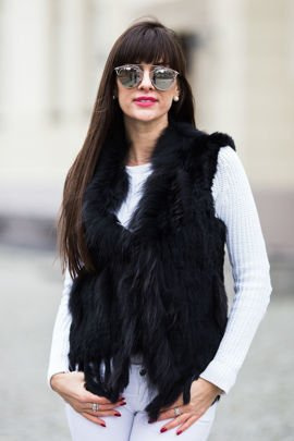 Futrzana kamizelka z naturalnego futra królika w kolorze czarnym