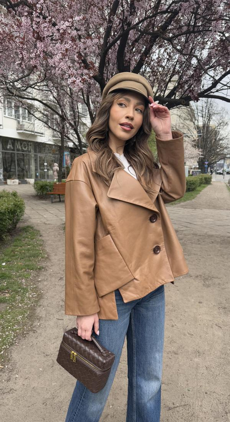 Jasno brązowy żakiet Dafne ze skóry 