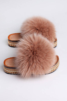 Brązowe (cappuccino) klapki damskie z naturalnym futrem lisa piesaka  - edycja limitowana