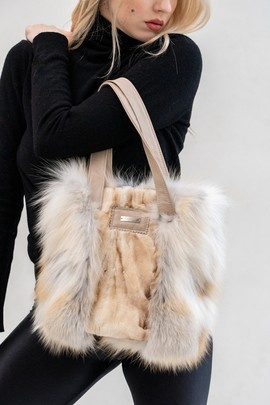 Torebka z naturalnego futra norki oraz lisa Iceland Gold Fox