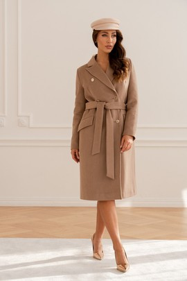 Beżowy płaszcz damski z kaszmiru