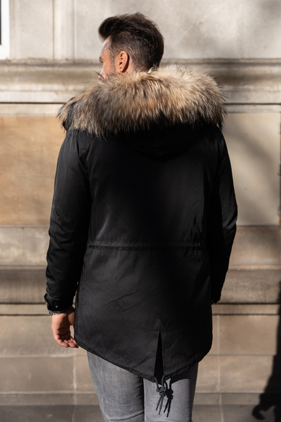 Czarna męska parka ocieplana futrem kanadyjskiego rysia