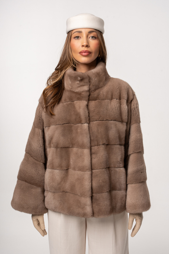 Beżowe futro z naturalnych norek pastel