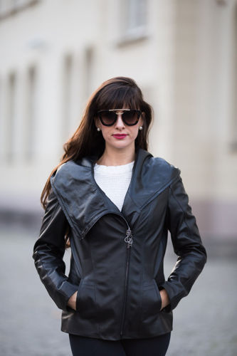 Jesienna kurtka damska skórzana z kapturem - Fratelli Emma