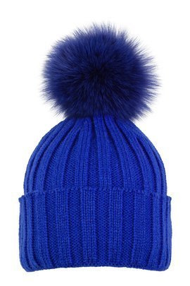 Czapka wełniana z pomponem z naturalnego futra lisa.