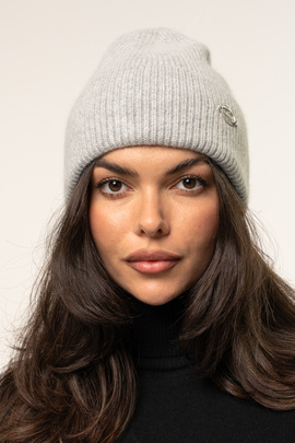 Moherowa czapka z angory w kolorze szarym