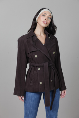 Brązowy krótki płaszcz ze skóry zamszowej