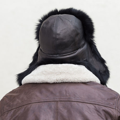 Papacha z lisa w kolorze czarnym