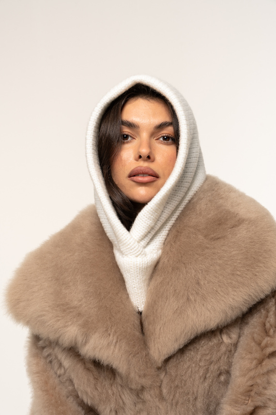 Kremowa kominiarka Balaclava z wełny merino 