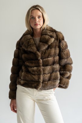 Brązowe naturalne futro z rosyjskich soboli barguzińskich