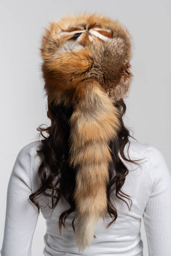 Rudy toczek damski z naturalnego futra lisa