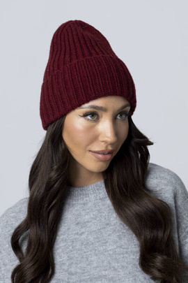 Bordowa czapka z kaszmiru i wełny
