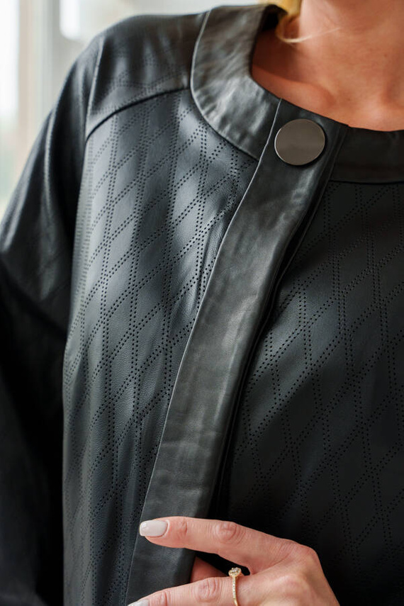 Czarny płaszcz skórzany Jasmine