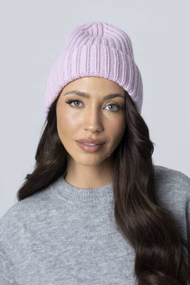 Różowa czapka z kaszmiru i wełny