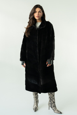 Długie futro z norek naturalnych Saga Royal