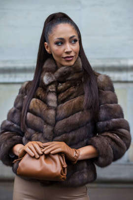 Eleganckie futro z rosyjskich soboli