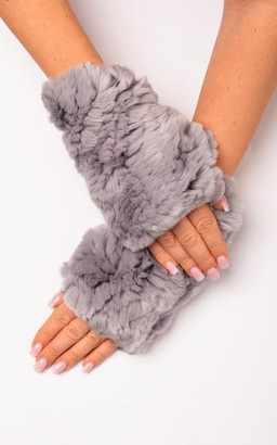 Szare futrzane rękawiczki bez palców