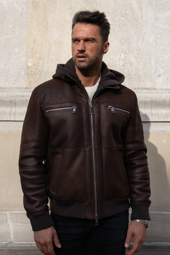 Czekoladowa kurtka męska ocieplna kożuchem