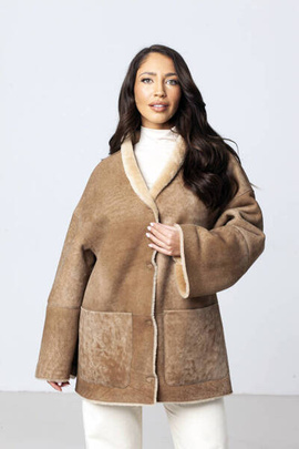 Beżowy dwustronny kożuch Perla ze skór merino