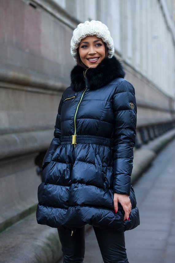 Czarny płaszczyk puchowy Anastasia