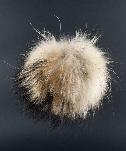 Pompon naturalny na czapkę
