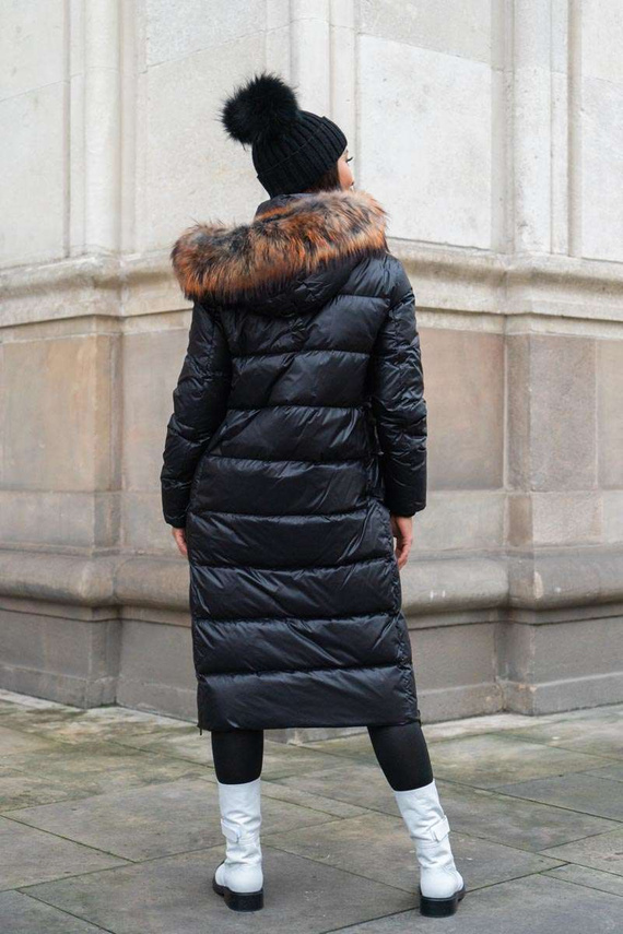 Czarna kurtka Duna z futrzanym kapturem