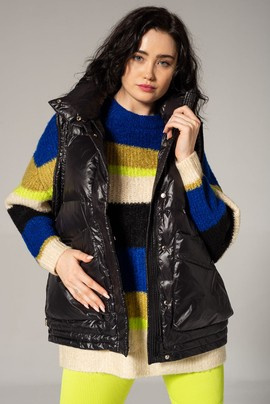 Czarna kamizelka puchowa