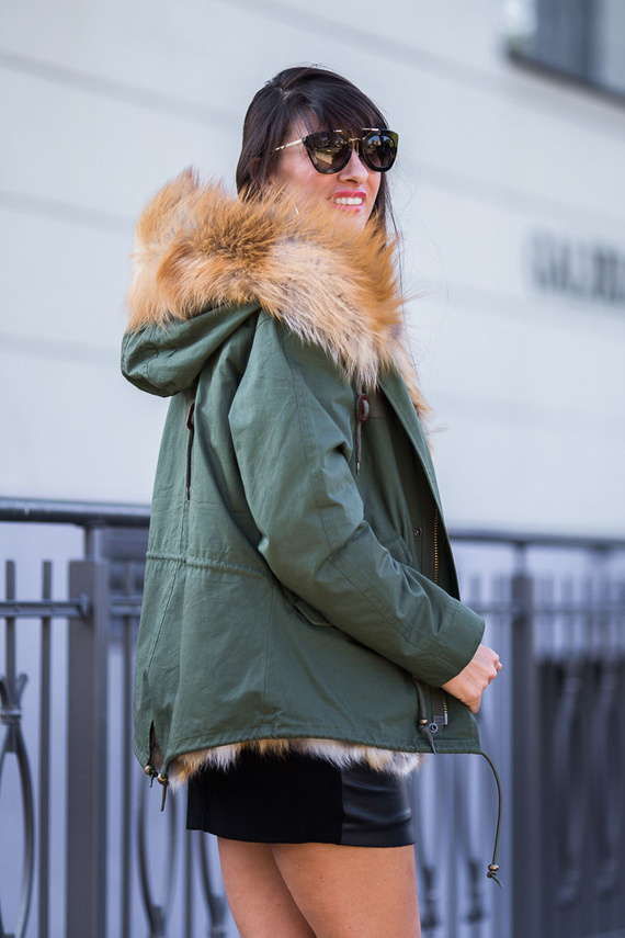  Parka damska z naturalnego futra lisa w  kolorze khaki