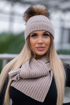Komplet kaszmirowy szalik oraz czapka z pomponem z futra jenota