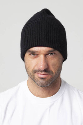 Czarna wełniana męska czapka