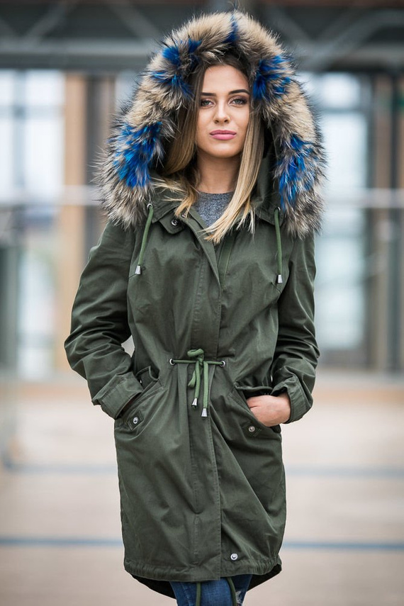 Obszycie na kaptur z naturalnego futra z jenota.