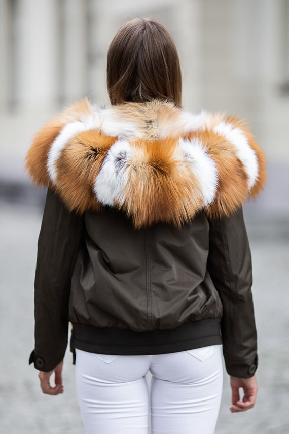 Kurtka damska  bomberka obszyta naturalnym futrem lisa płomienistego