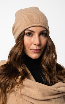 Beżowa czapka z wełny merino z dodatkiem kaszmiru