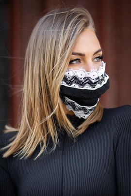 Koronkowa maseczka ochronna w kolorze czarnym - edycja limitowana