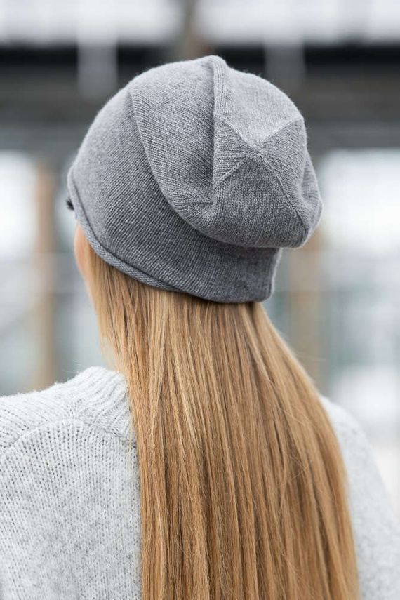 Szara czapka z wełny merino z dodatkiem kaszmiru