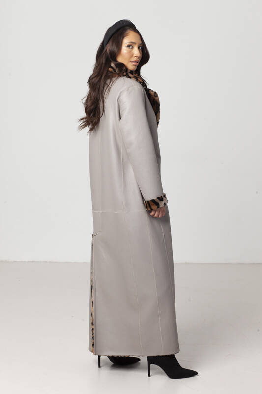 Długi dwustronny kożuch Leopard ze skór merino w zwierzęcy print